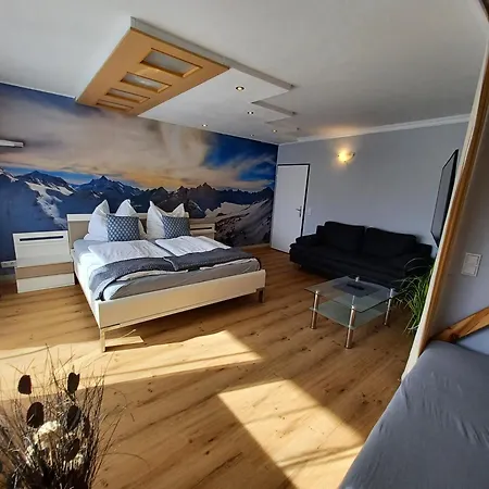 Family Joy Apartment